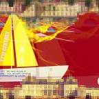 Импровизация №8. Королеве Англии Елизавете II утром на серебряном подносе подали свёрнутую трубочкой новость с английской чашечкой наполненной горячим американским кофе «TRUMP».